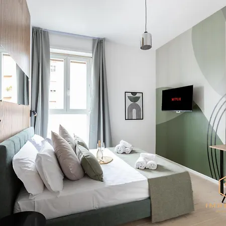 Gæstehus Imperium Aquilae - Luxury Guest House, 300mt To Metro, 8 Min To Colosseum 4*