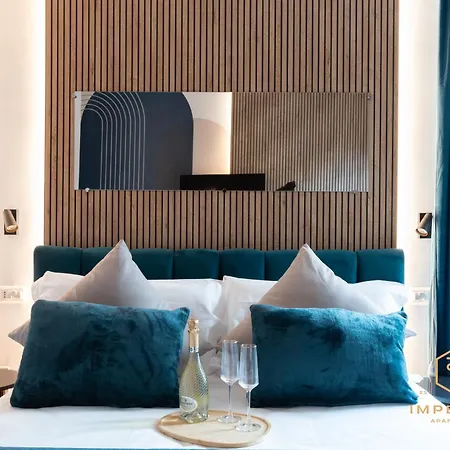 Gæstehus Imperium Aquilae - Luxury Guest House, 300mt To Metro, 8 Min To Colosseum Rom
