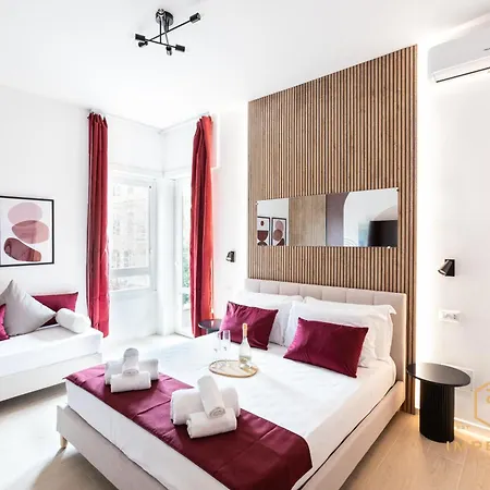 Gæstehus Imperium Aquilae - Luxury Guest House, 300mt To Metro, 8 Min To Colosseum Rom