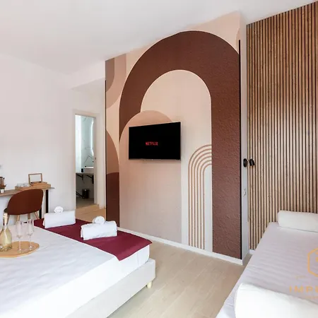 Gæstehus Imperium Aquilae - Luxury Guest House, 300mt To Metro, 8 Min To Colosseum Rom