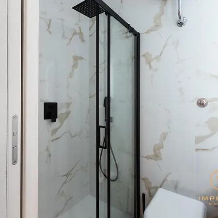 Gæstehus Imperium Aquilae - Luxury Guest House, 300mt To Metro, 8 Min To Colosseum 4*