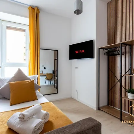 Gæstehus Imperium Aquilae - Luxury Guest House, 300mt To Metro, 8 Min To Colosseum 4*