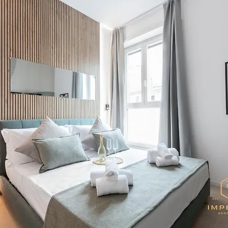 Gæstehus Imperium Aquilae - Luxury Guest House, 300mt To Metro, 8 Min To Colosseum 4*
