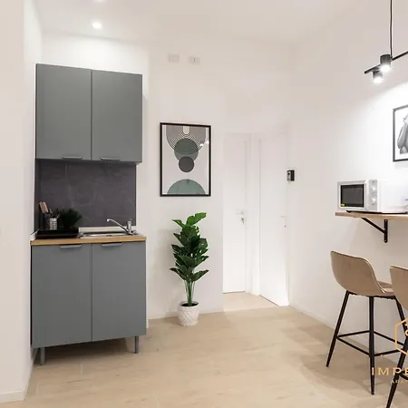 Gæstehus Imperium Aquilae - Luxury Guest House, 300mt To Metro, 8 Min To Colosseum